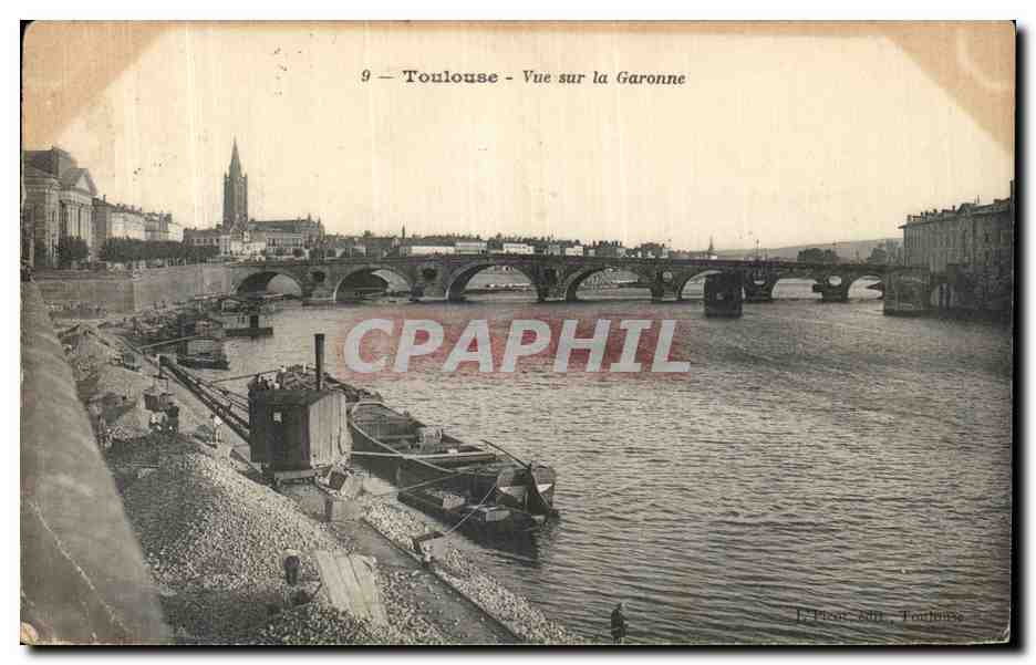 CPA Toulouse Vue sur la Garonne