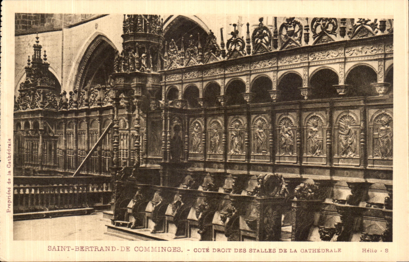 CPA Saint Bertrand De Comminges Cote Droit Des Stalles De la Cathedrale