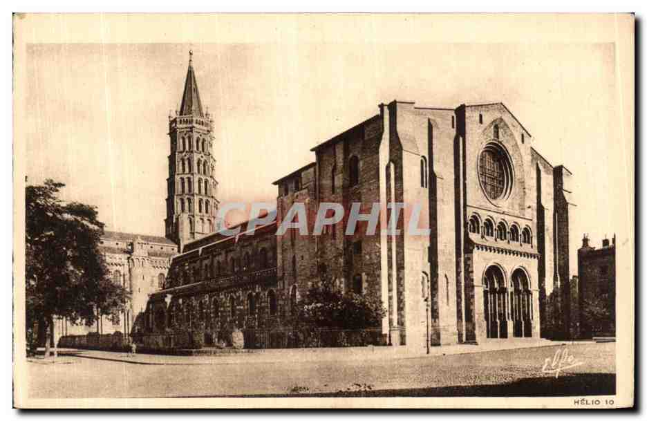 CPA Toulouse Basilique Saint Sernin Vue generale Nord 