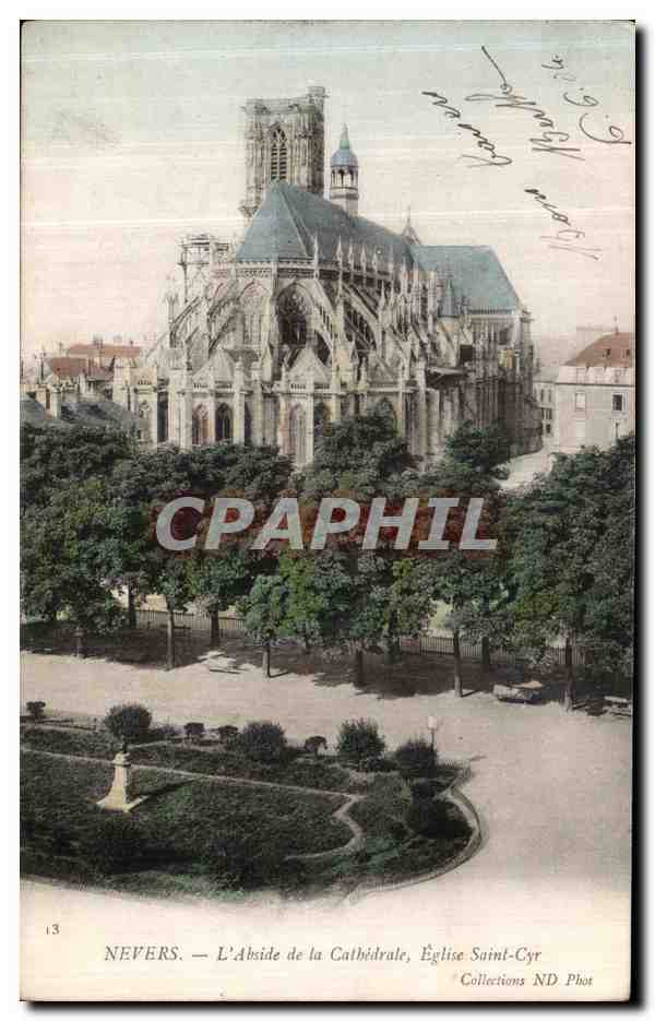 CPA Nevers L Abside de la Cathedrale Eglise Saint Cyr