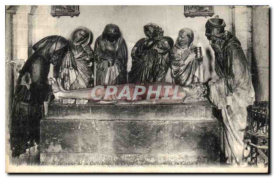 CPA Nevers Interieur de la cathedrale Ensevelissement du Christ