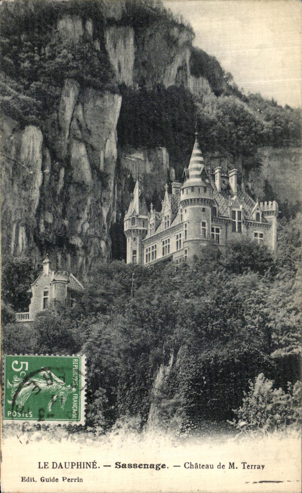 CPA Sassenage Le Dauphine Chateau de M Terray