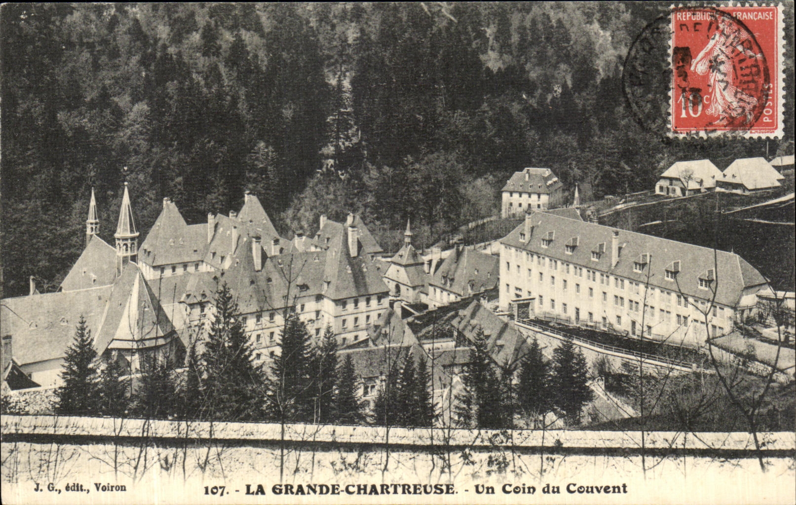 CPA La Grande Chartreuse Un Coin du Couvent