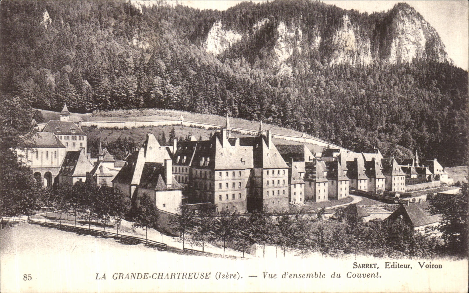 CPA Chartreuse Dauphine La Grande Vue d ensemble du Couvent