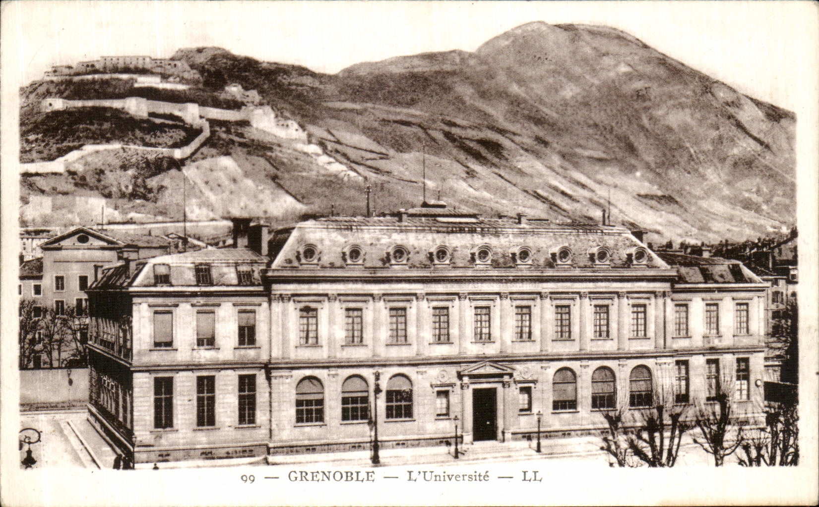 Grenoble — L'Université — LL