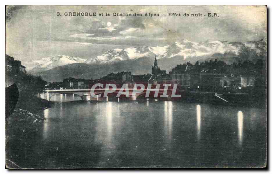 CPA Grenoble et la Chaine des Alpes Eifet de nuit