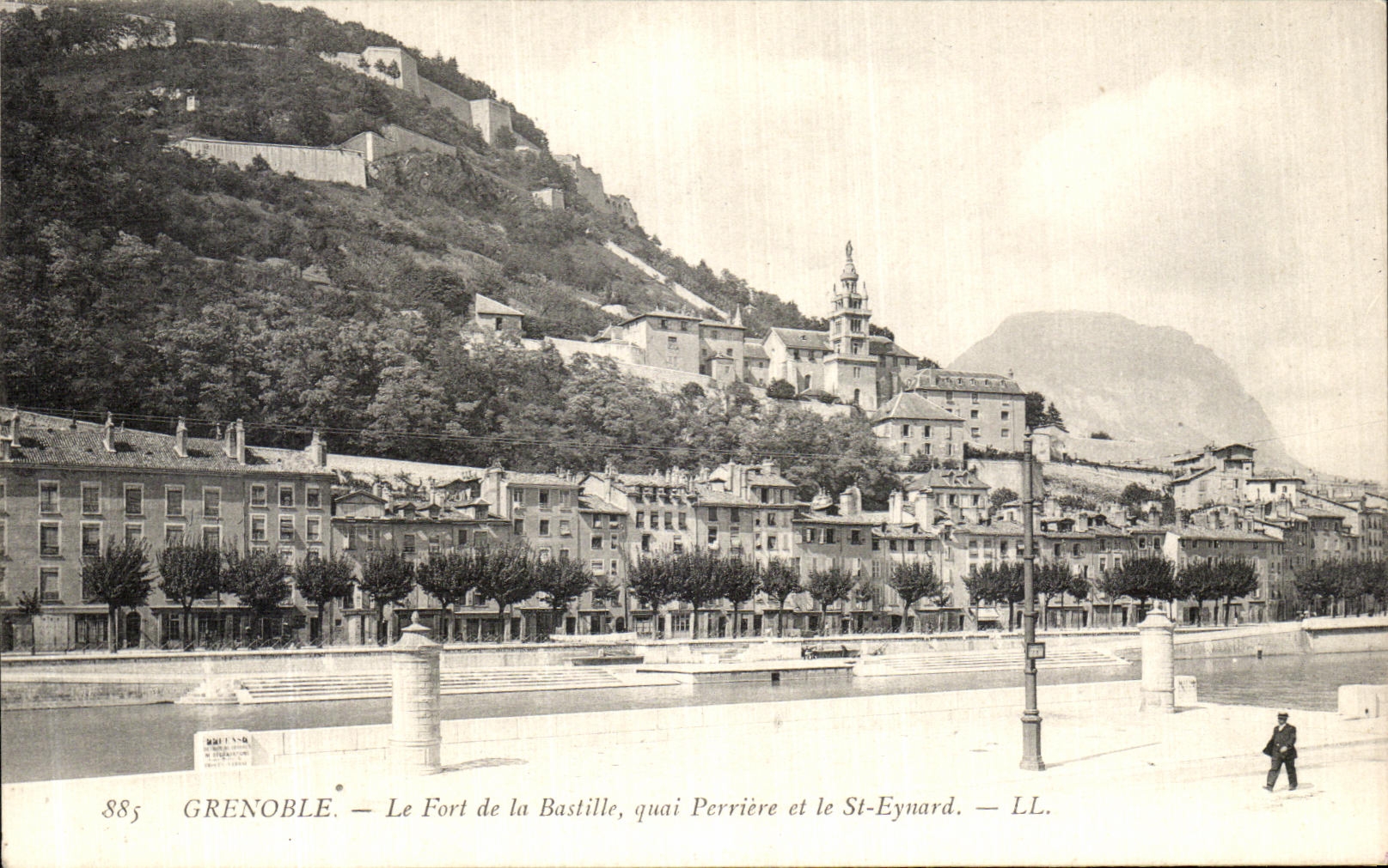Grenoble — Le Fort de la Bastille, quai Perrière et le St-Eynard — LL.