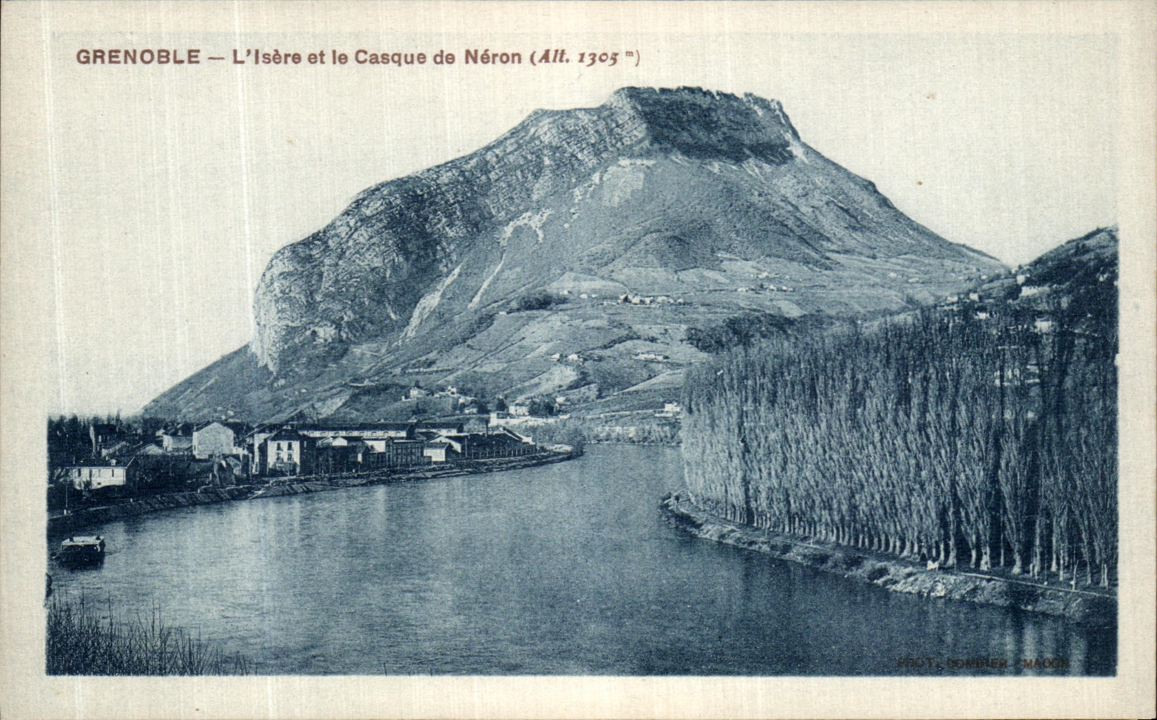 CPA Grenoble L Isere et le Casque de Neron