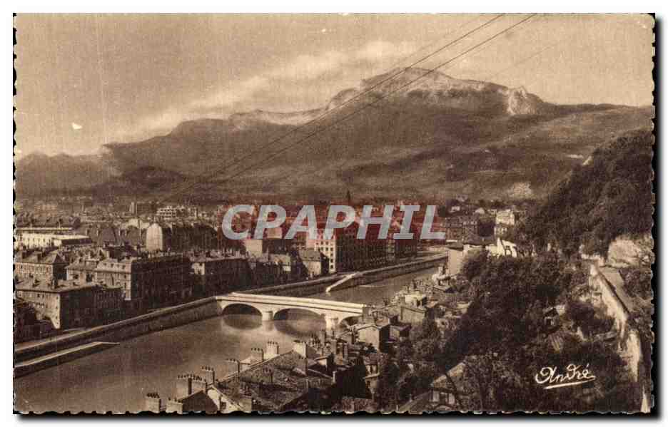 CPA Les Belles Alpes Francaises Grenoble Vue Generale l Isere et le Moudherotte