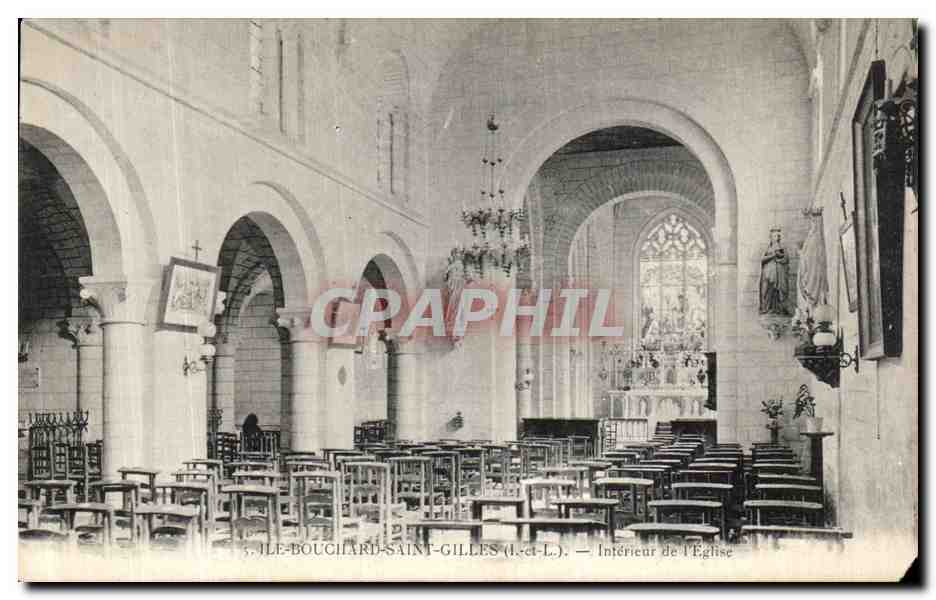 CPA L lle Bouchard Saint Gilles Interieur de l Eglise