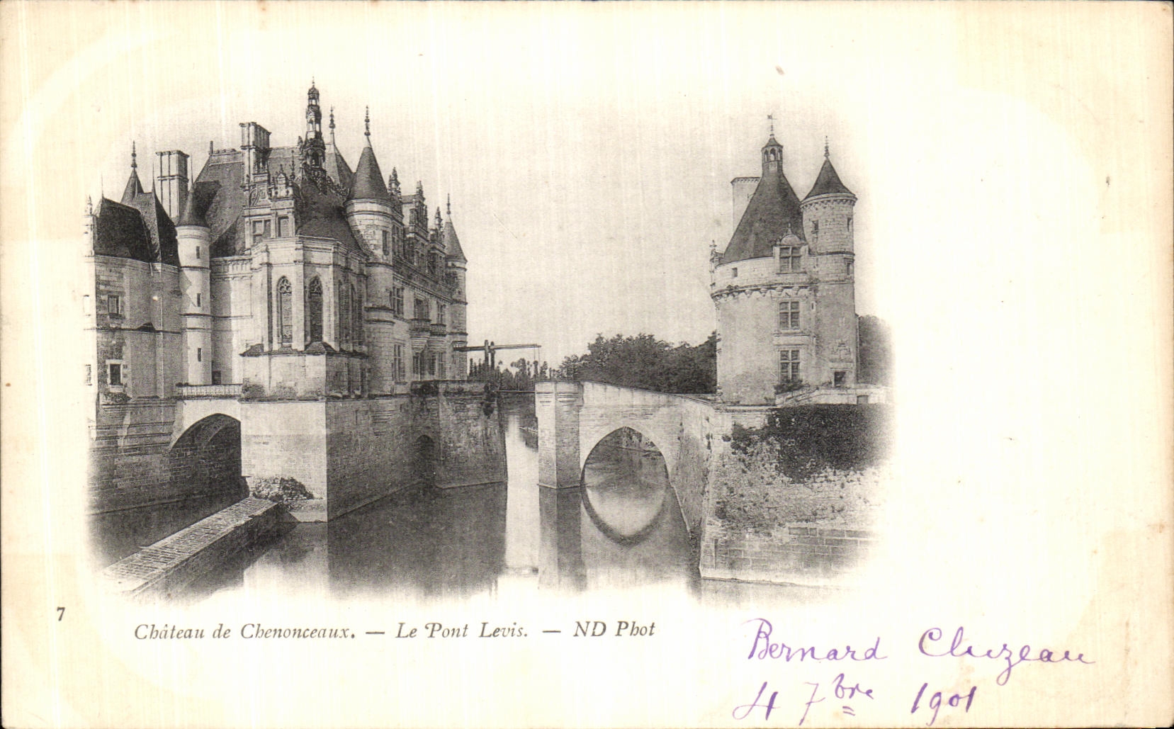 CPA Le Chateau de Chenonceaux Le pont Levis 