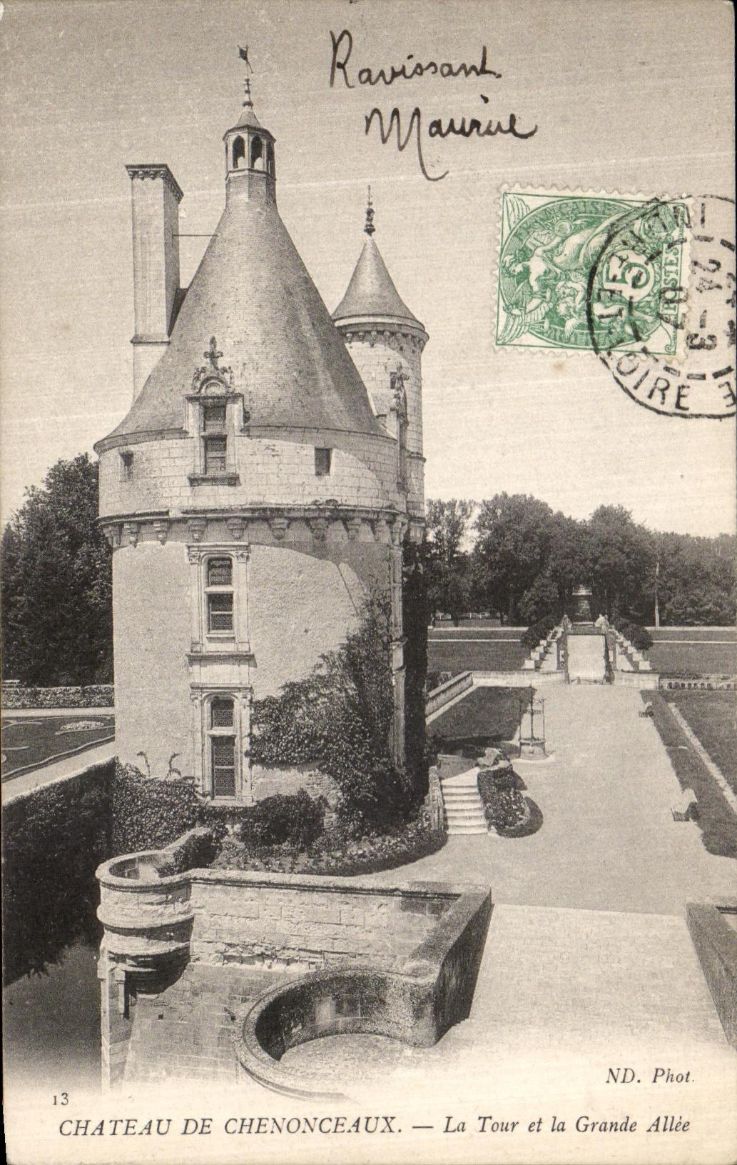 CPA Chateau de Chenonceaux La Tour et la Granade Allee