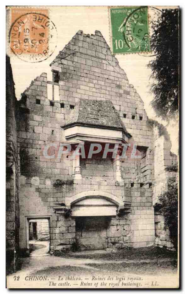 CPA Chinon Le Chateau Ruines des Logis royaux