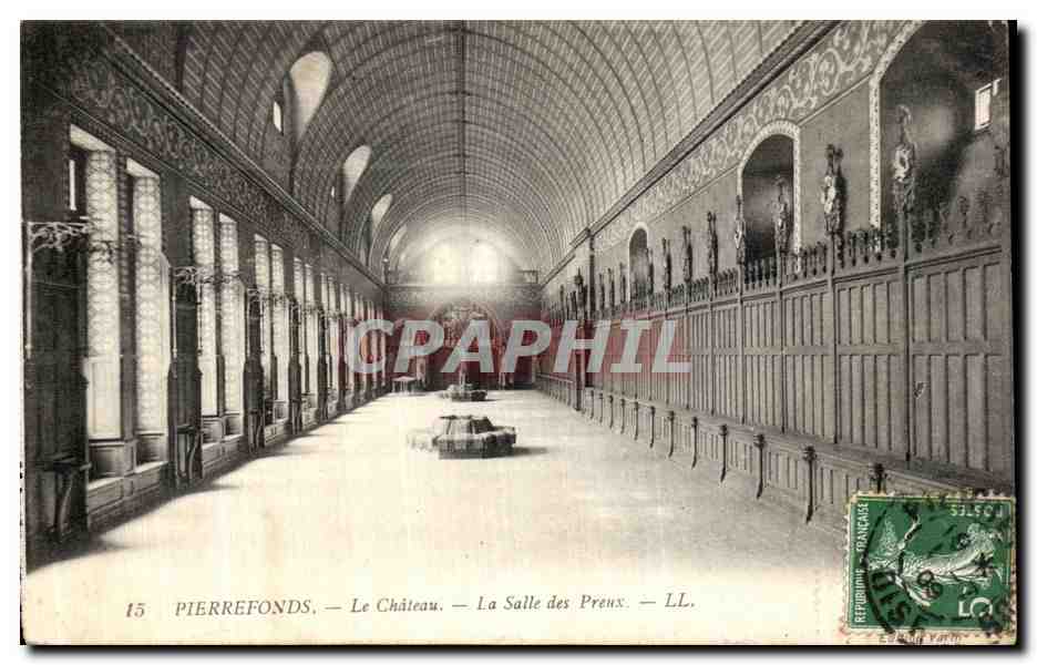 Pierrefonds — Das Schloss — Die Halle der Priester — LL. — Édition Yarm