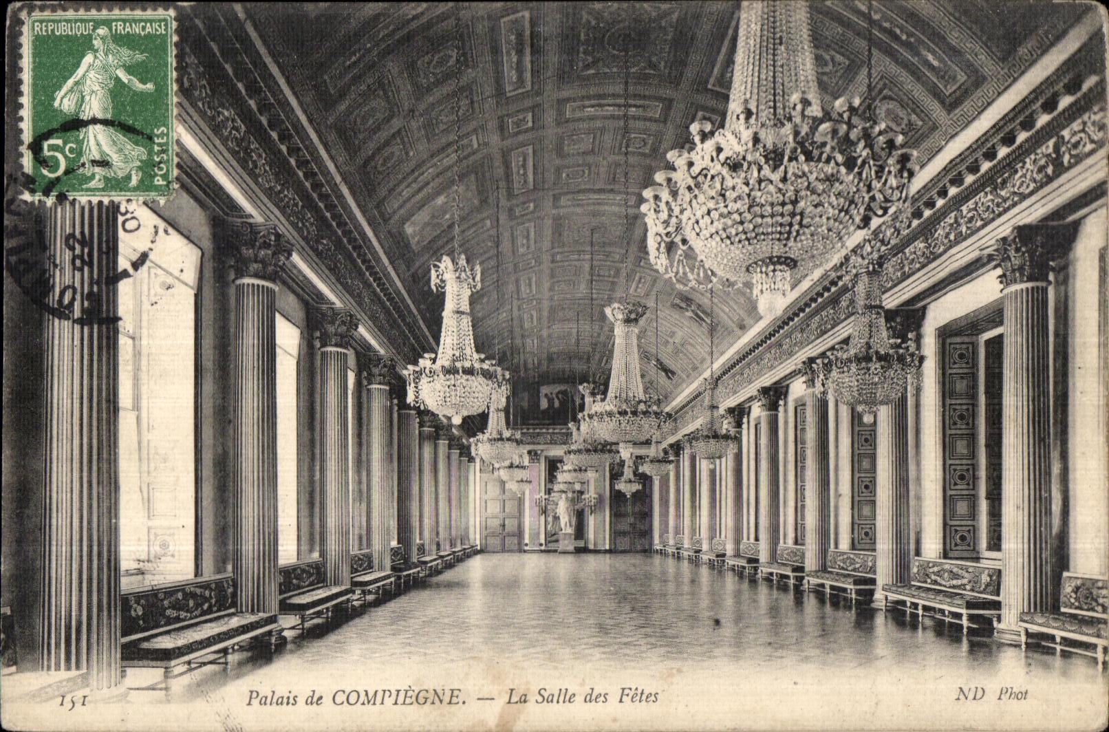 CPA Palais de Compiegne La Salle des Fetes