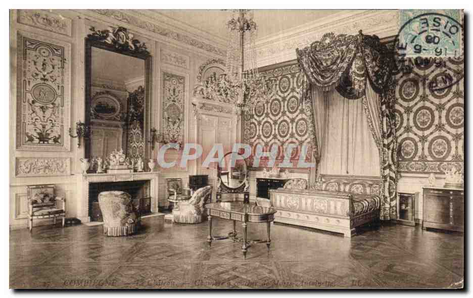 CPA Compiegne Le Chateau Chambre a coucher de Marie Antoinette