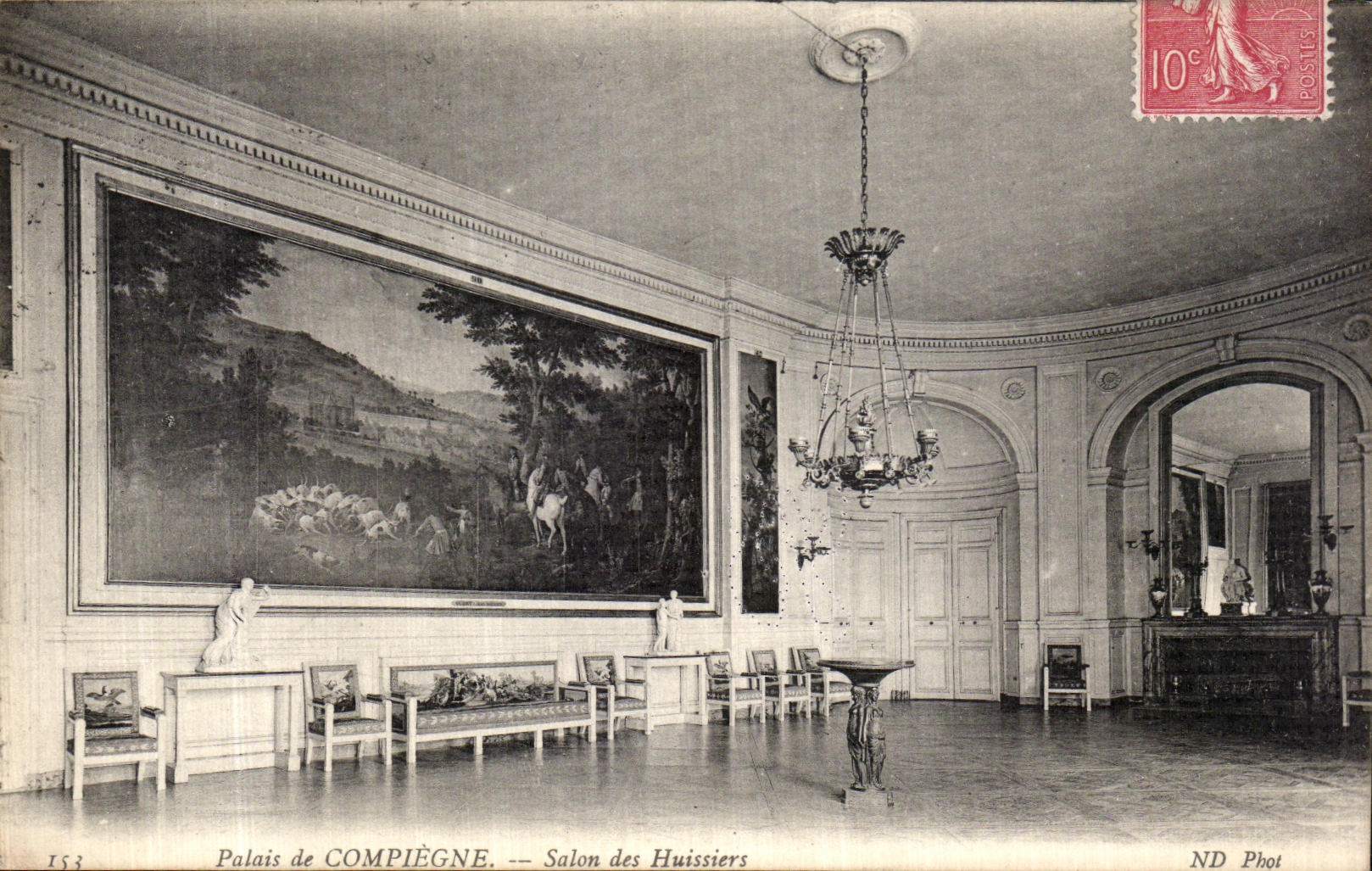 CPA Palais de Compiegne Salon des Huissiers