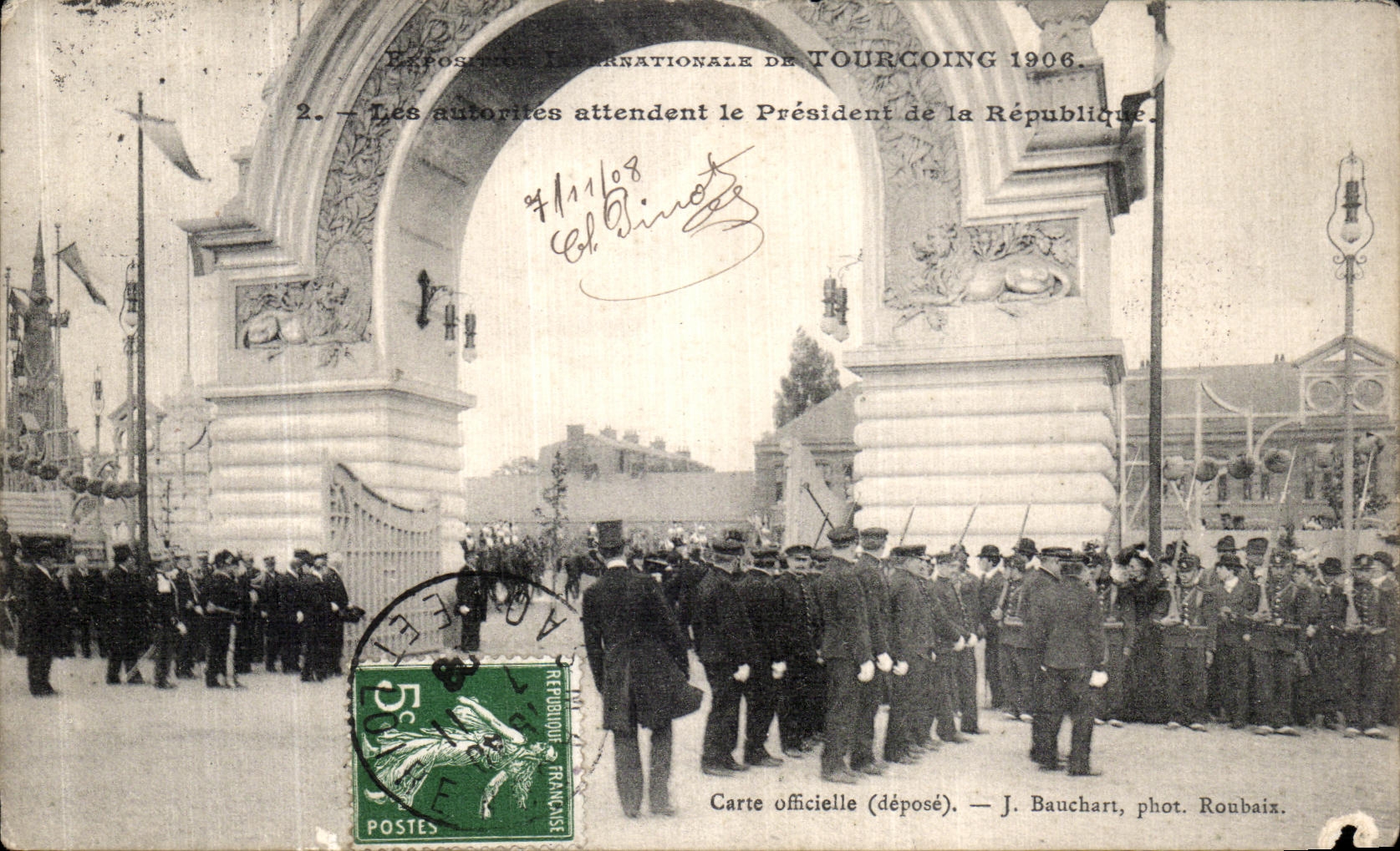 CPA Tourcoing Les Autorites attendent le President de la Republique