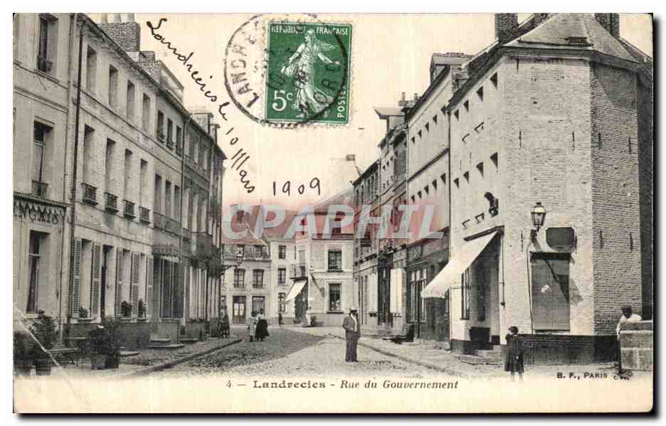 CPA Landrecies Rue de Gouvernement