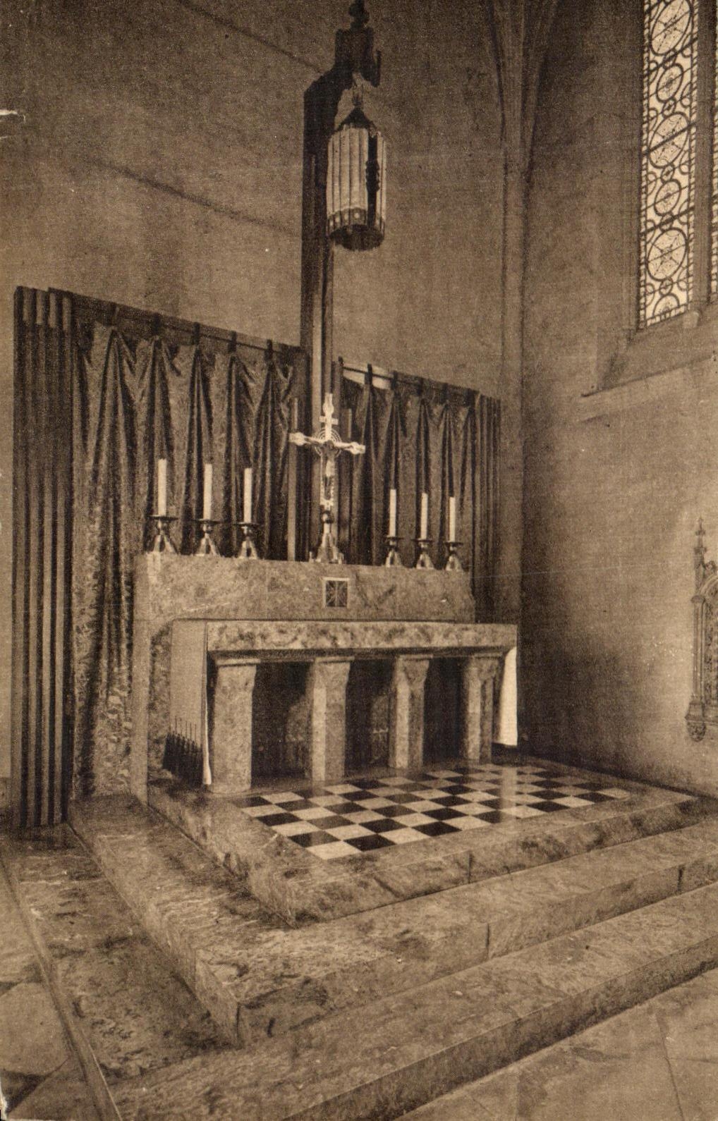 CPA Eglise Abbatiale St Pierre D Solesmes Le Maitre Autel 