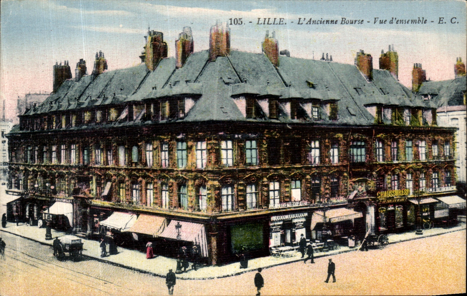 CPA Lille L Ancienne Bourse Vue d Ensemble 