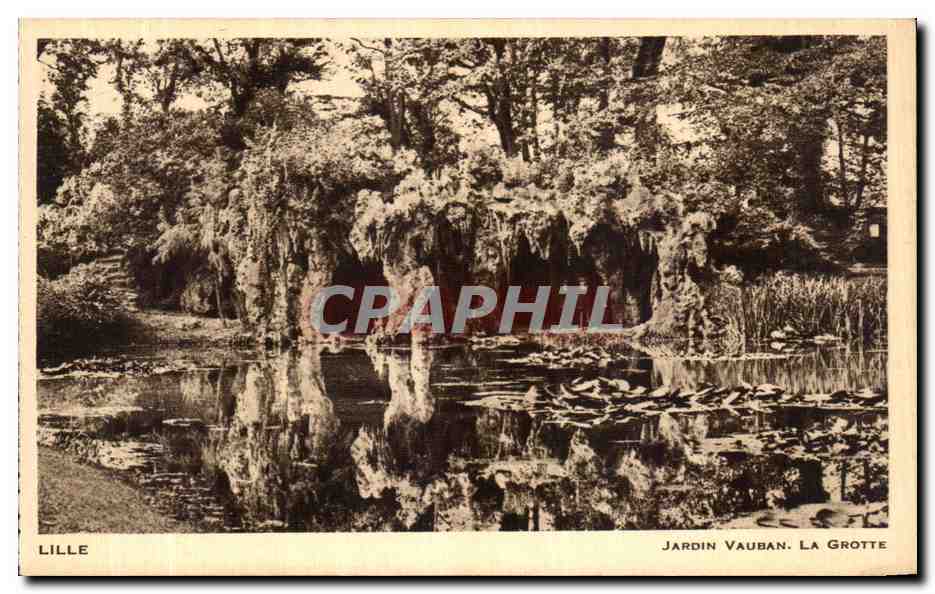CPA Lille Jardin Vauban La grotte