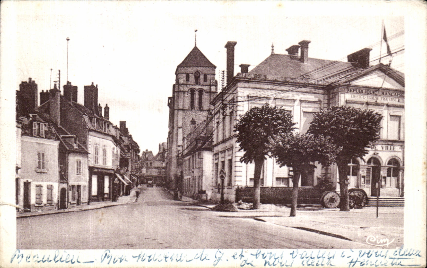 CPA Cosne Hotel de Ville Eglise St Jacques