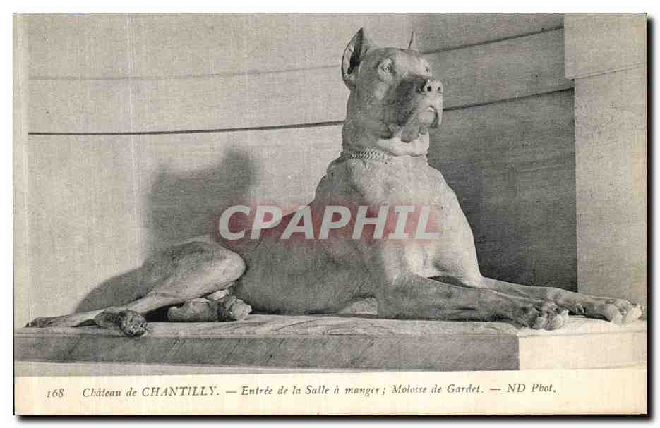 Château de Chantilly — Entrée de la Salle à manger ; Moloïse de Gardet — ND Phot.