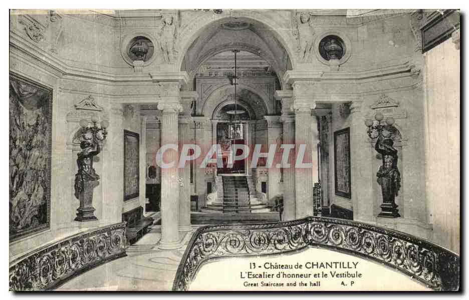 Château de Chantilly — L'Escalier d'honneur et le Vestibule — A. P. n°13