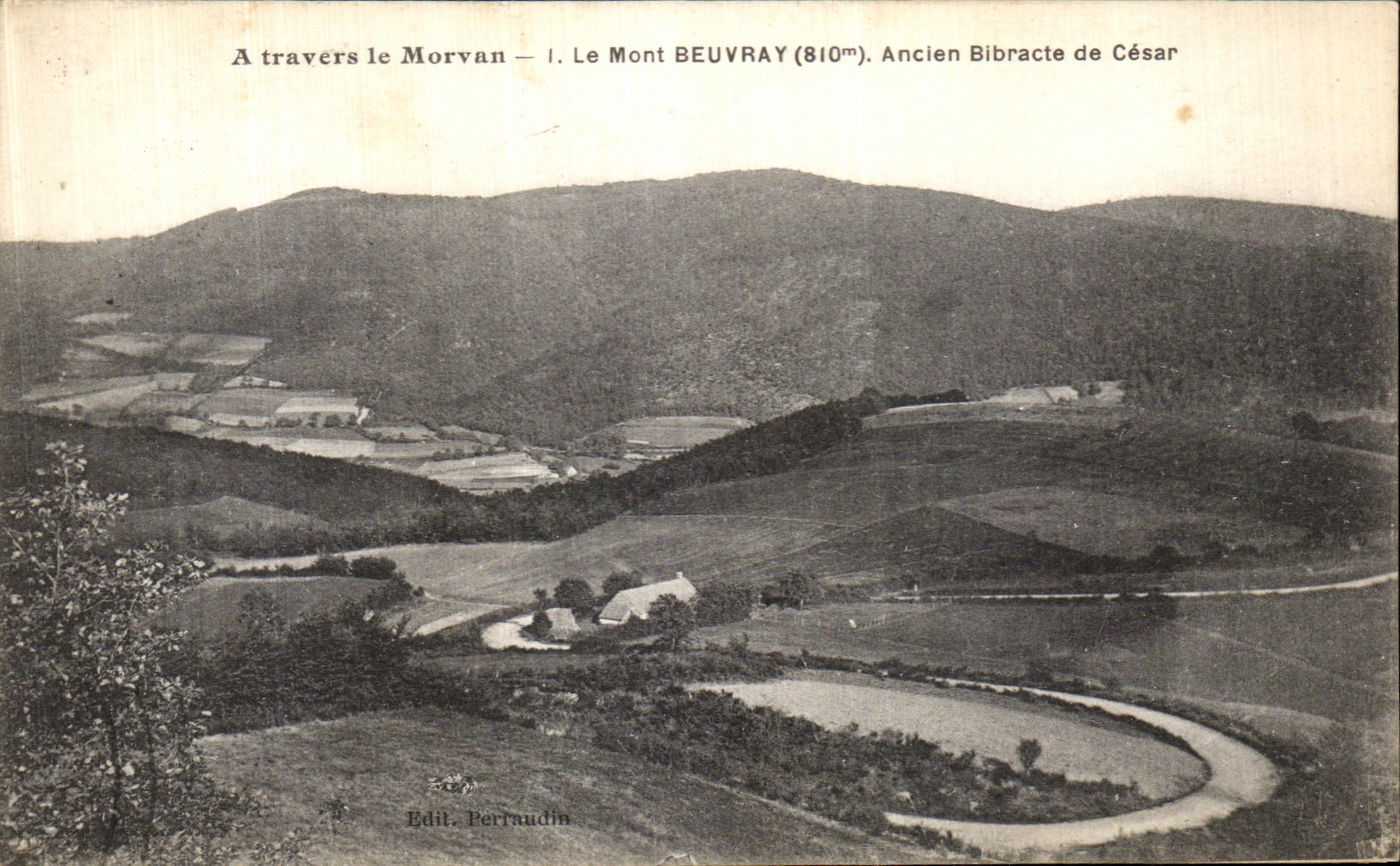 CPA Le Mont Beuvray Ancien Bibracte de Casar
