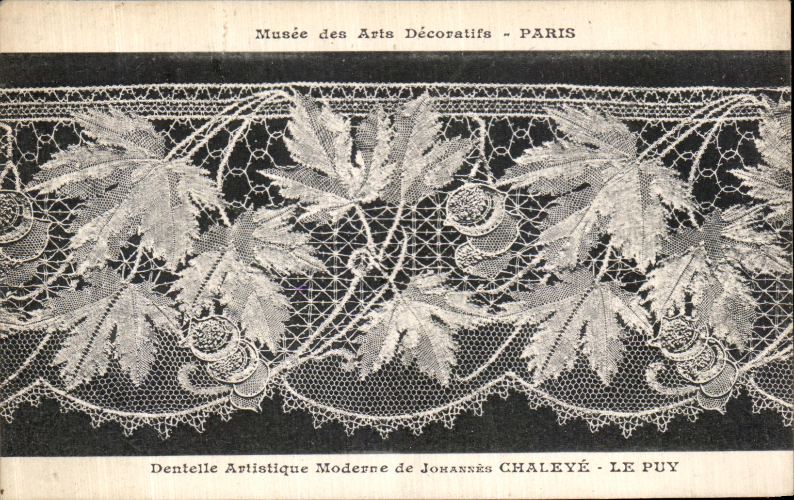 CPA Paris Dentelle Artistique Moderne de Johannes Chaleye Le Puy