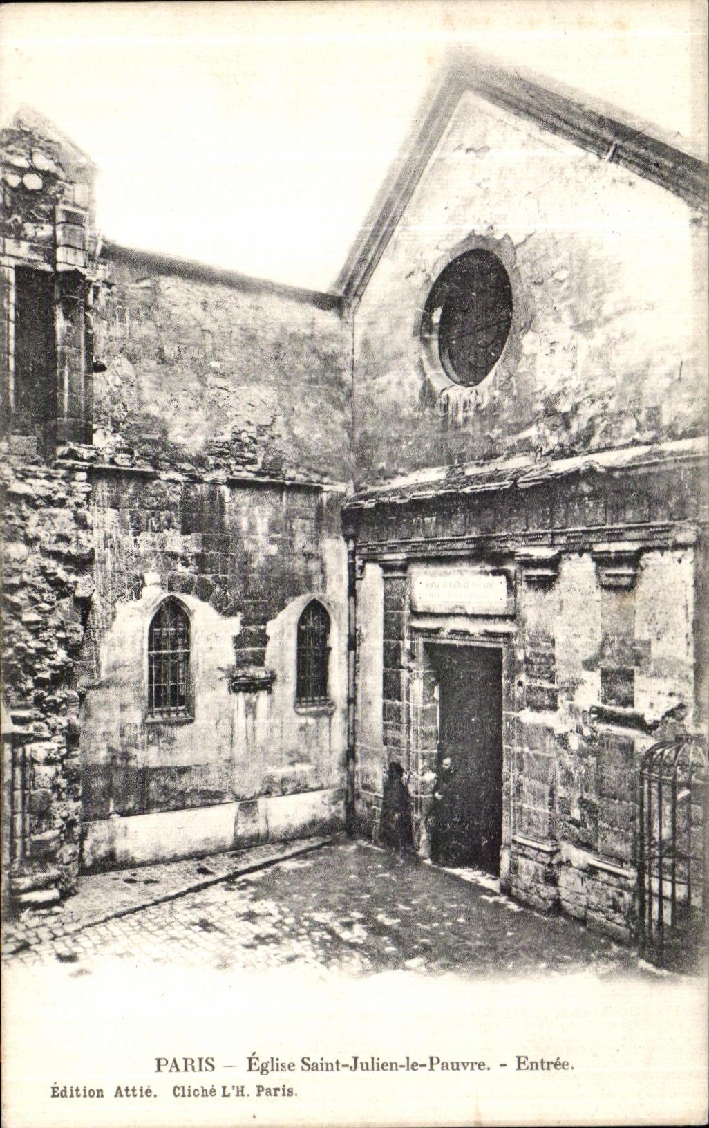 CPA Paris Eglise Saint Julien le Pauvre Entree