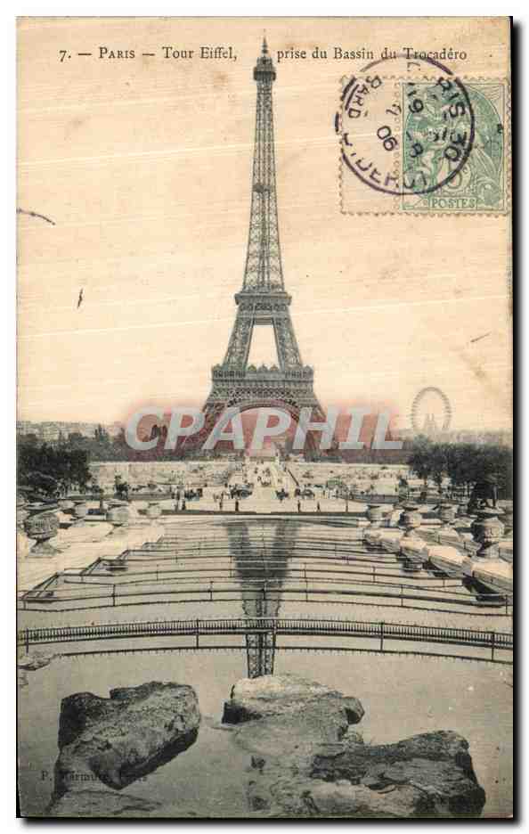 CPA Paris Tour Eiffel Prise du Bassin du Trocadero 