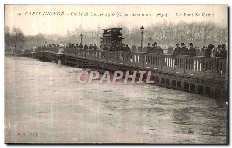 CPA Paris Inonde Cliche janvier 1910 Le Pont Solferino 