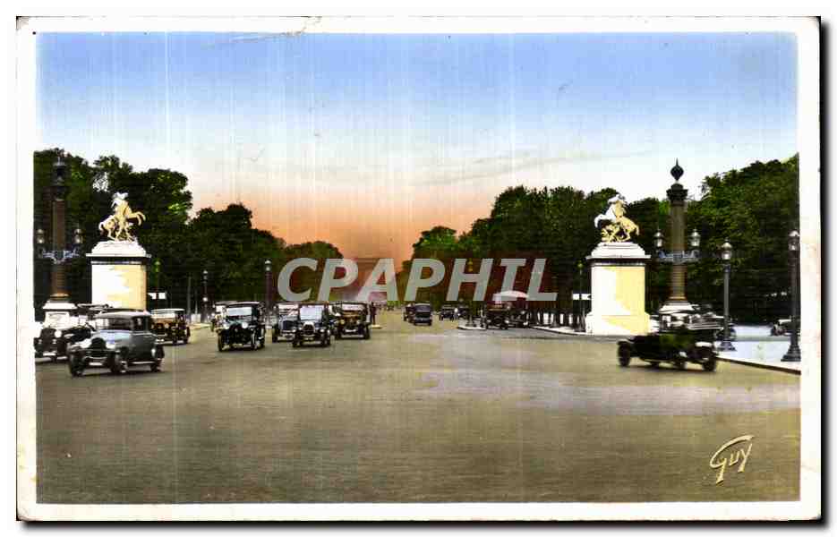 CPA Paris Et Ses Merveilles Avenue des Champs 