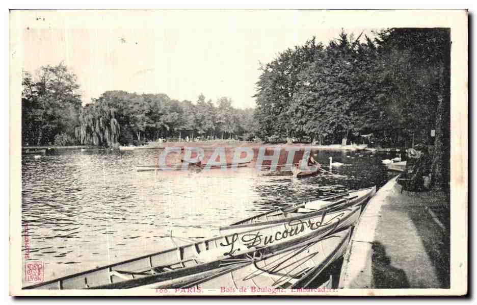 CPA Paris Bois de Boulogne Embarcadere