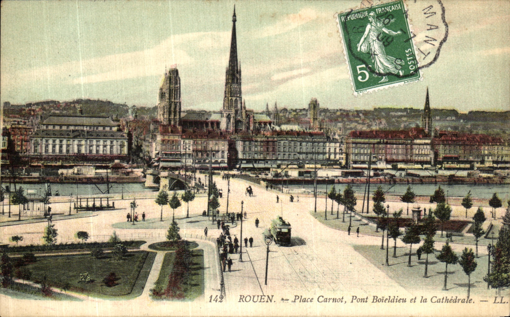 CPA Rouen Place Carnot Pont Boieldieu et la Cathedrale