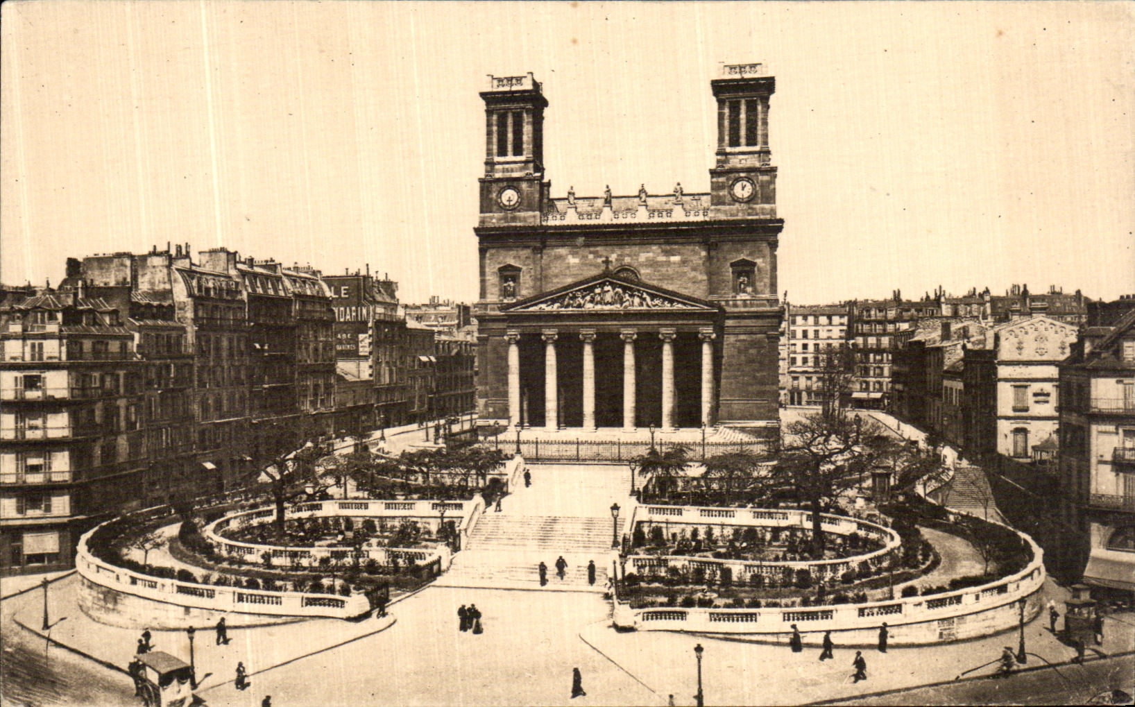 CPA Paris Tout Panorama de l Eglise St Vincent de Paul 