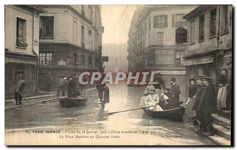 CPA Paris Inonde La Place Maubert au Quartier Latin