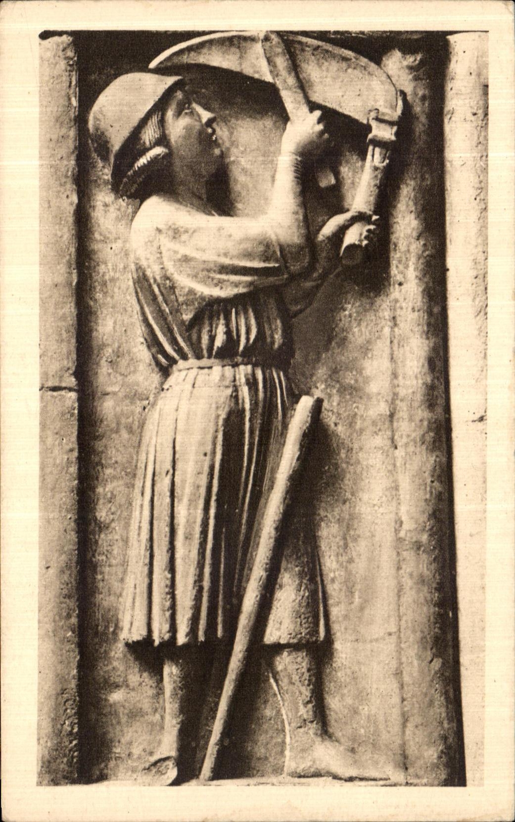 CPA Juillet Cathedrale de Paris