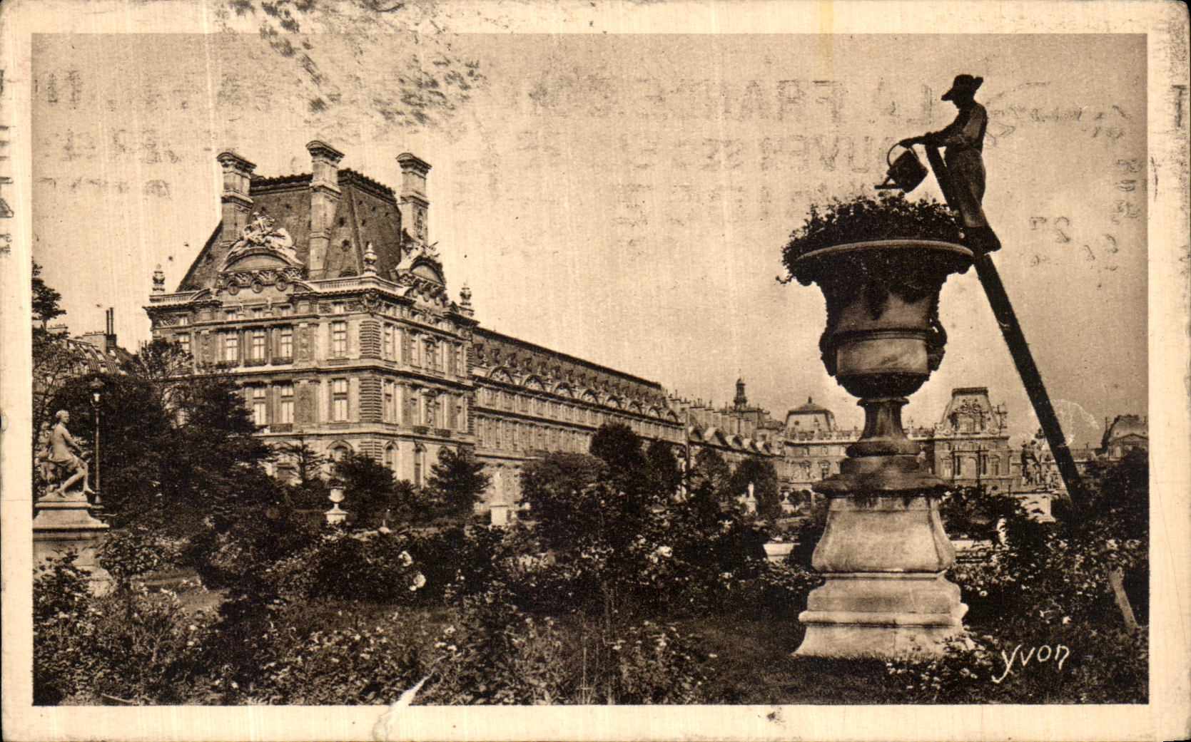 CPA Paris Le pavillon de Marsan au jardin des Tuileries