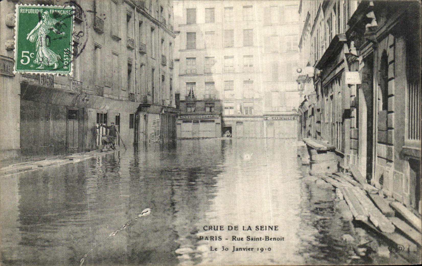 CPA Crue de la Seine Paris Rue Saint Benoit