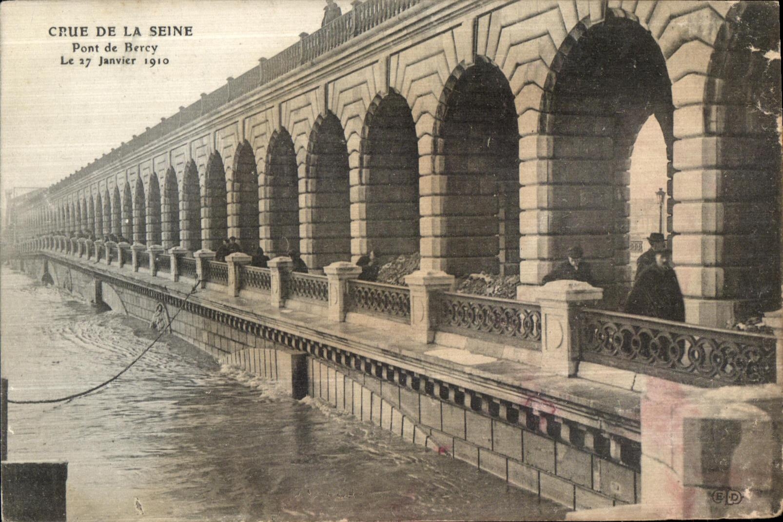 CPA Crue De La Seine Pont de Bercy Paris