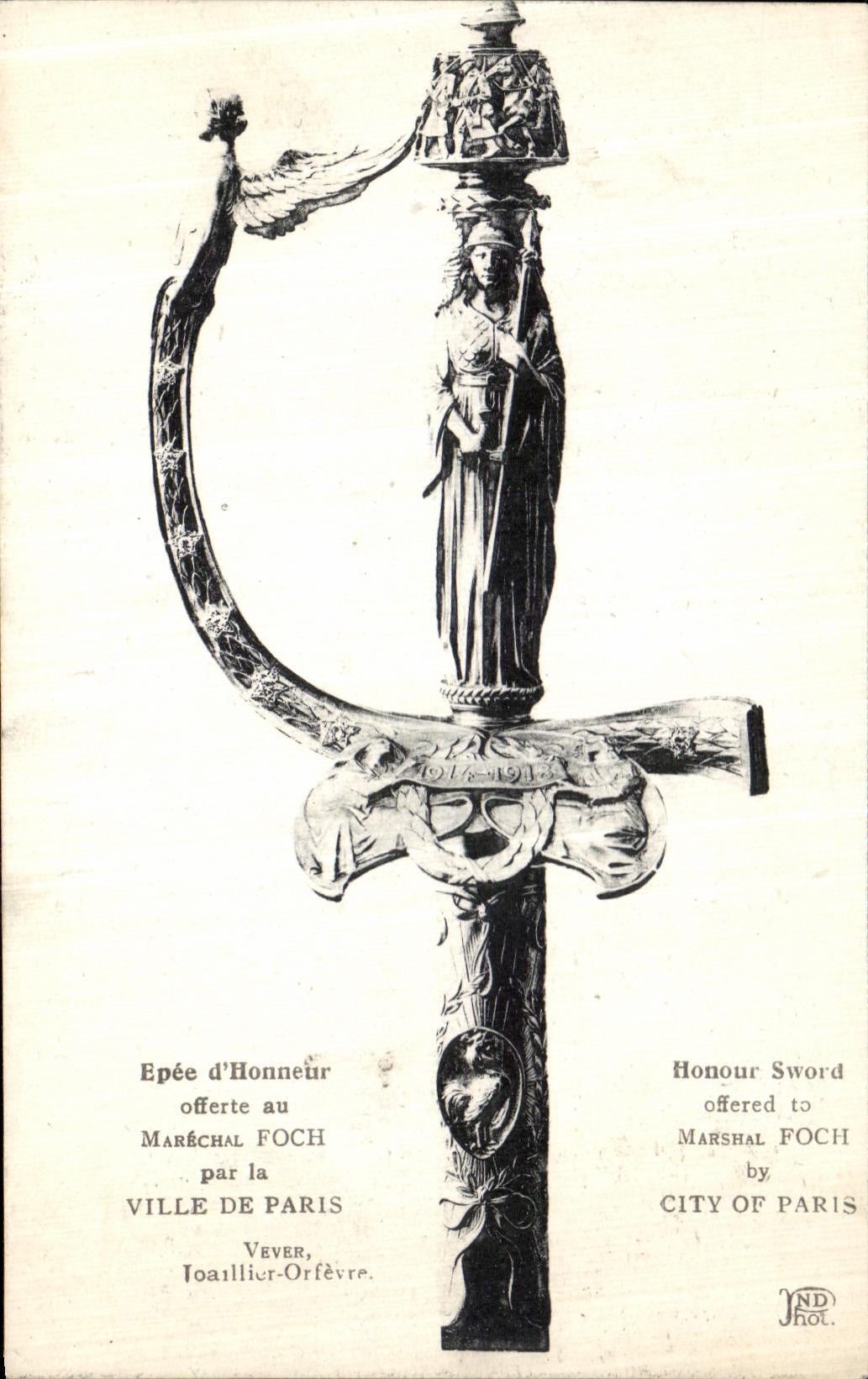 CPA Epee d honneur offerte au Marechal Foch par la ville de PAris Militaria