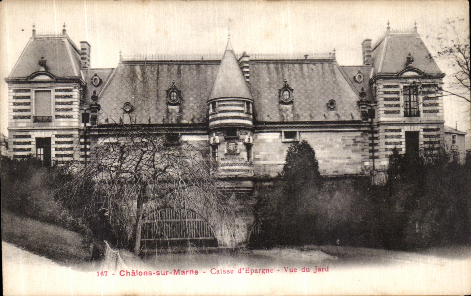 CPA Chalons Sur Marne Caisse D Epargne Vue du Jard