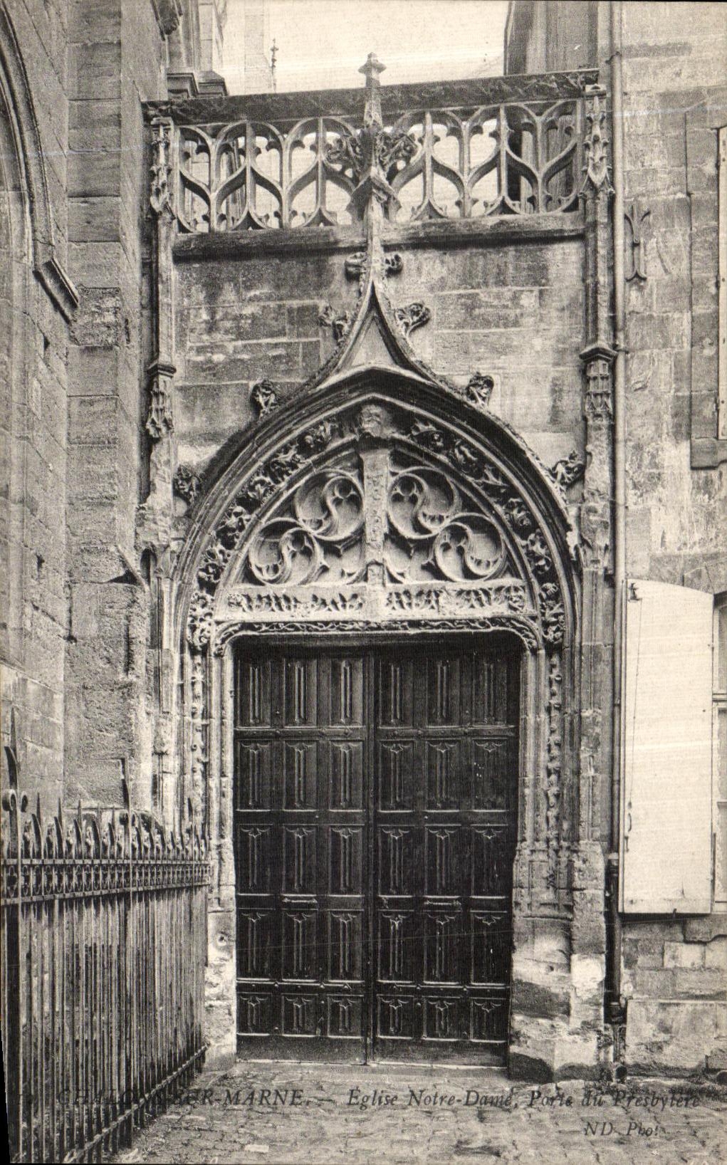 Châlons-sur-Marne — Église Notre-Dame, Porte du Presbytère — ND. Phol