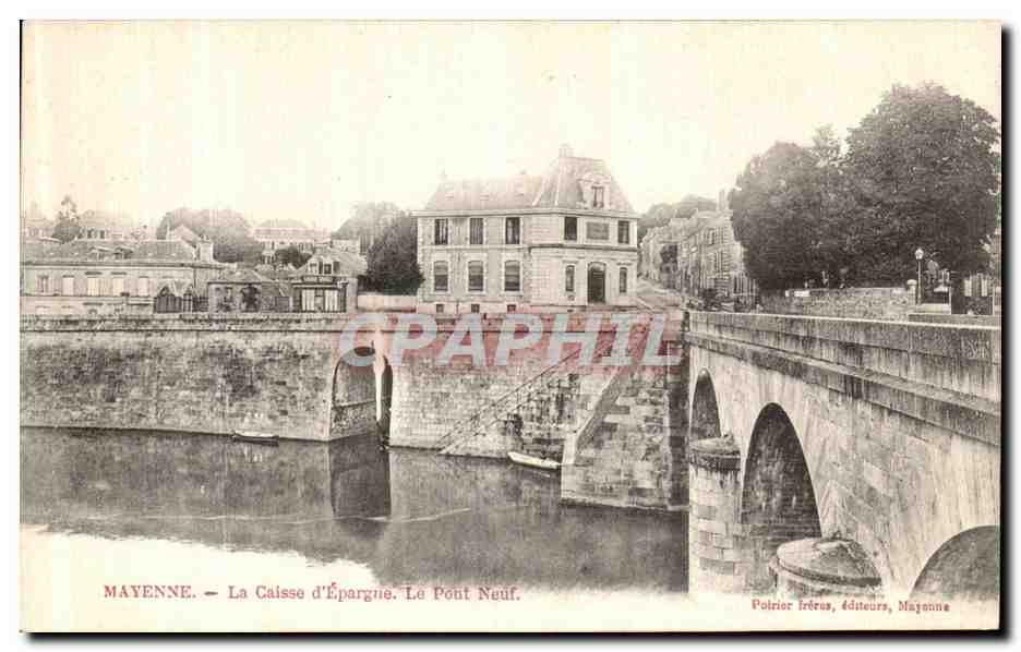 CPA Mayenne La Caisse d Epargne Le Pont