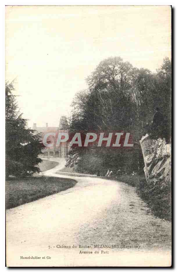 CPA Chateau du Rocher Mezangers Avenue du parc