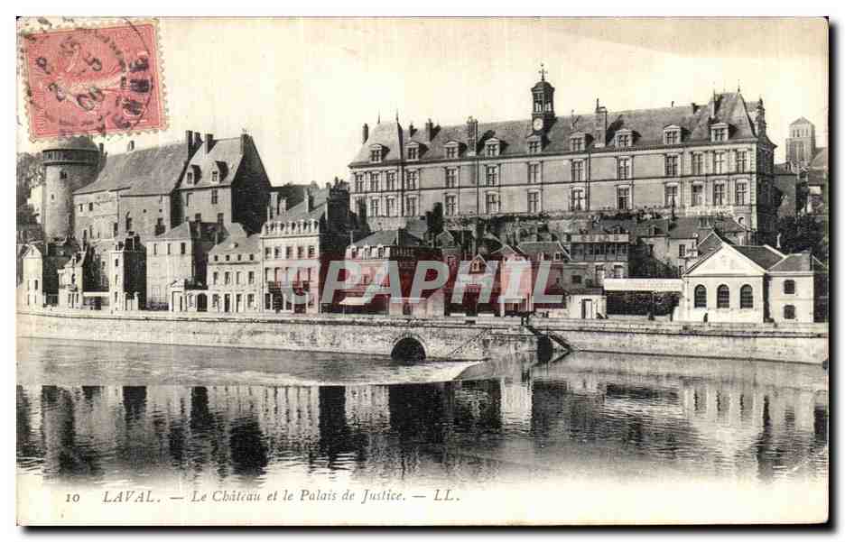 CPA Laval Le Chateau et le Palais de Justice