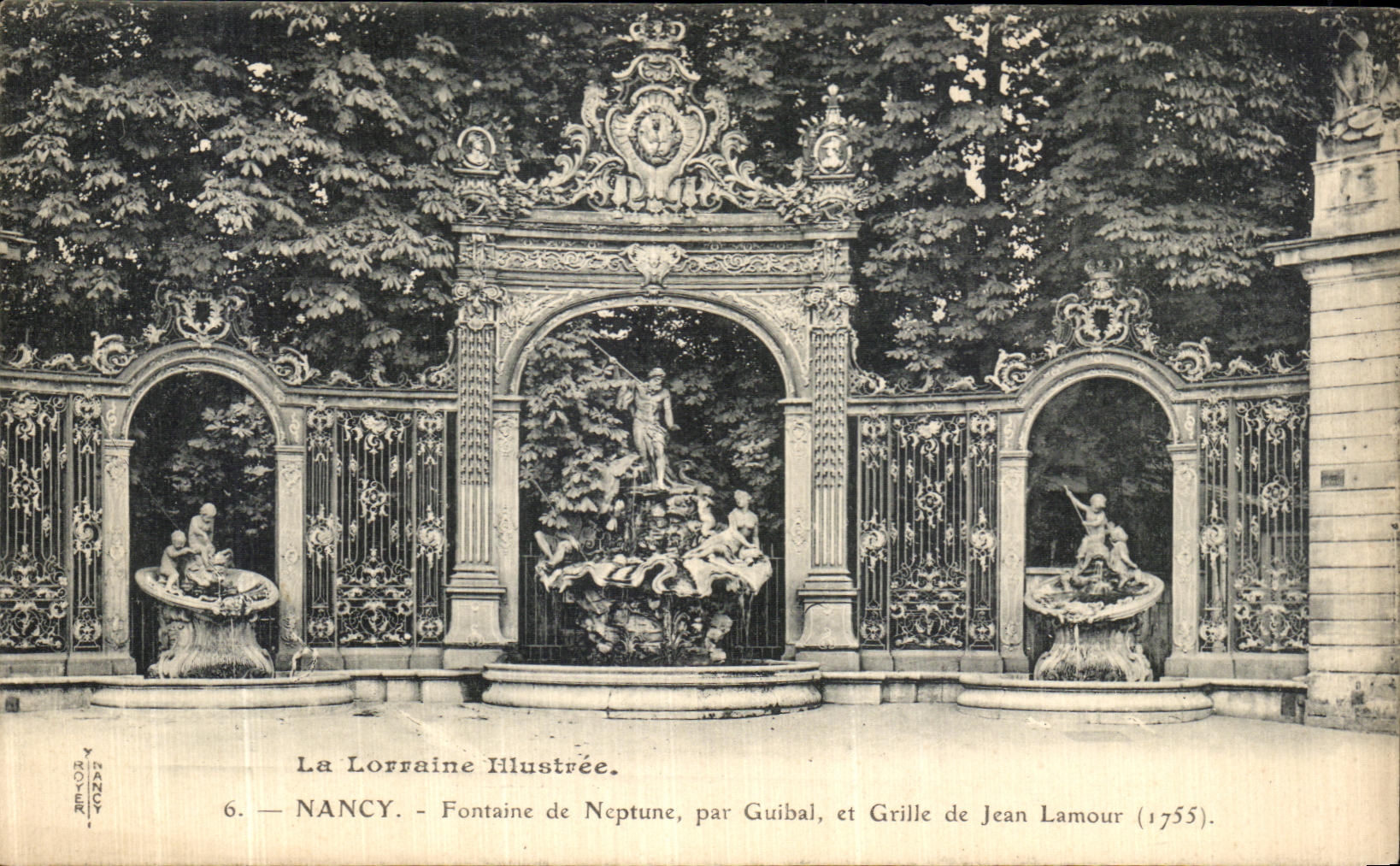 CPA Nancy Fontaine de Neptune Par Guibal et Grille de Jean Lamour 